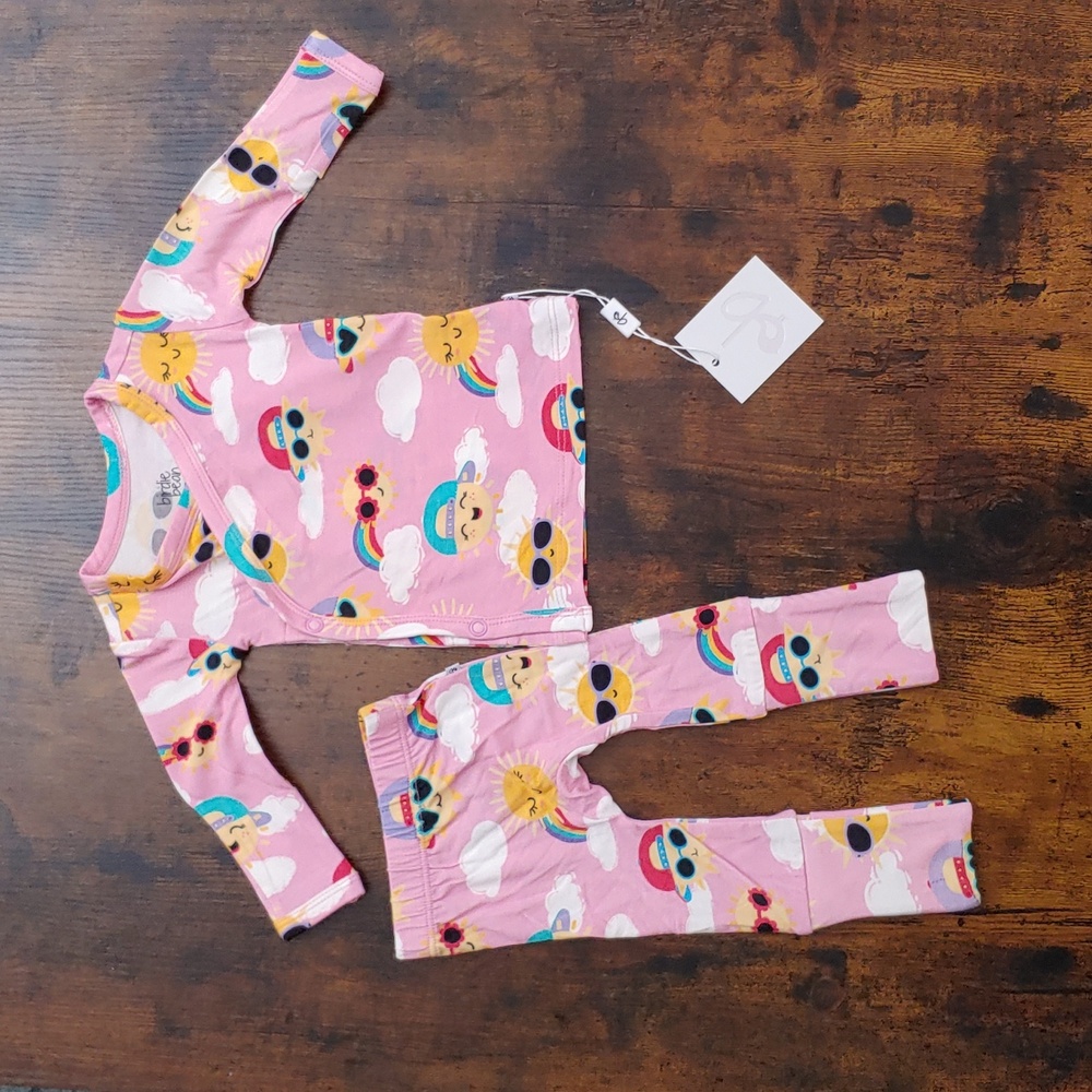 BNWT Birdie Bean 2pc Newborn Pink Set Rainbows & Suns Viscose Kimono Style Top